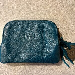 Teal Leather Wanderers Zip Wallet, VGUC!